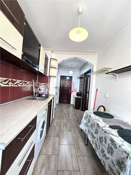 Tei, Ion Berindei, Sectia Politie, bloc reabilitat, et.1.