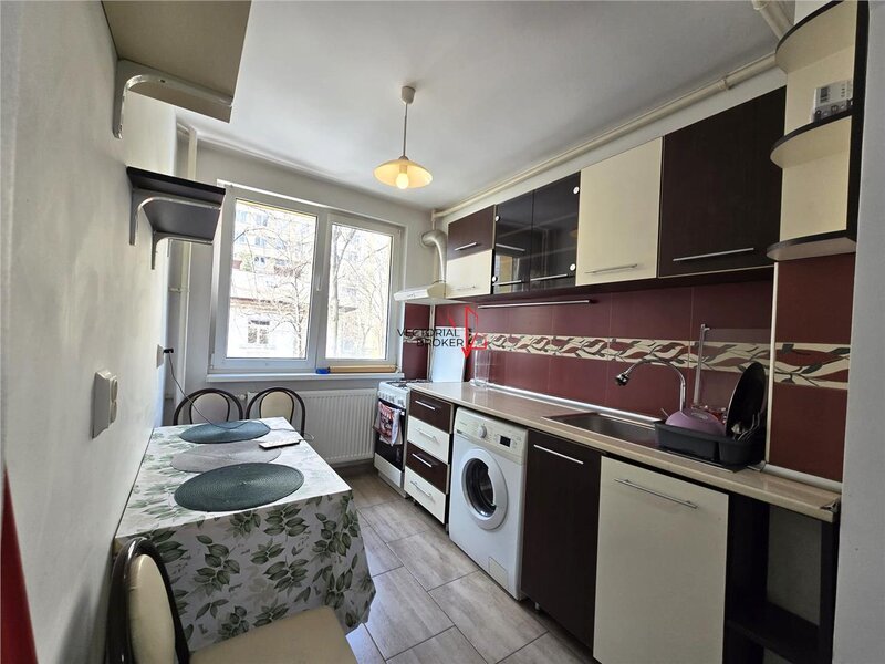 Tei, Ion Berindei, Sectia Politie, bloc reabilitat, et.1.