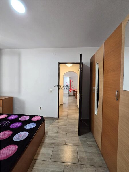 Tei, Ion Berindei, Sectia Politie, bloc reabilitat, et.1.